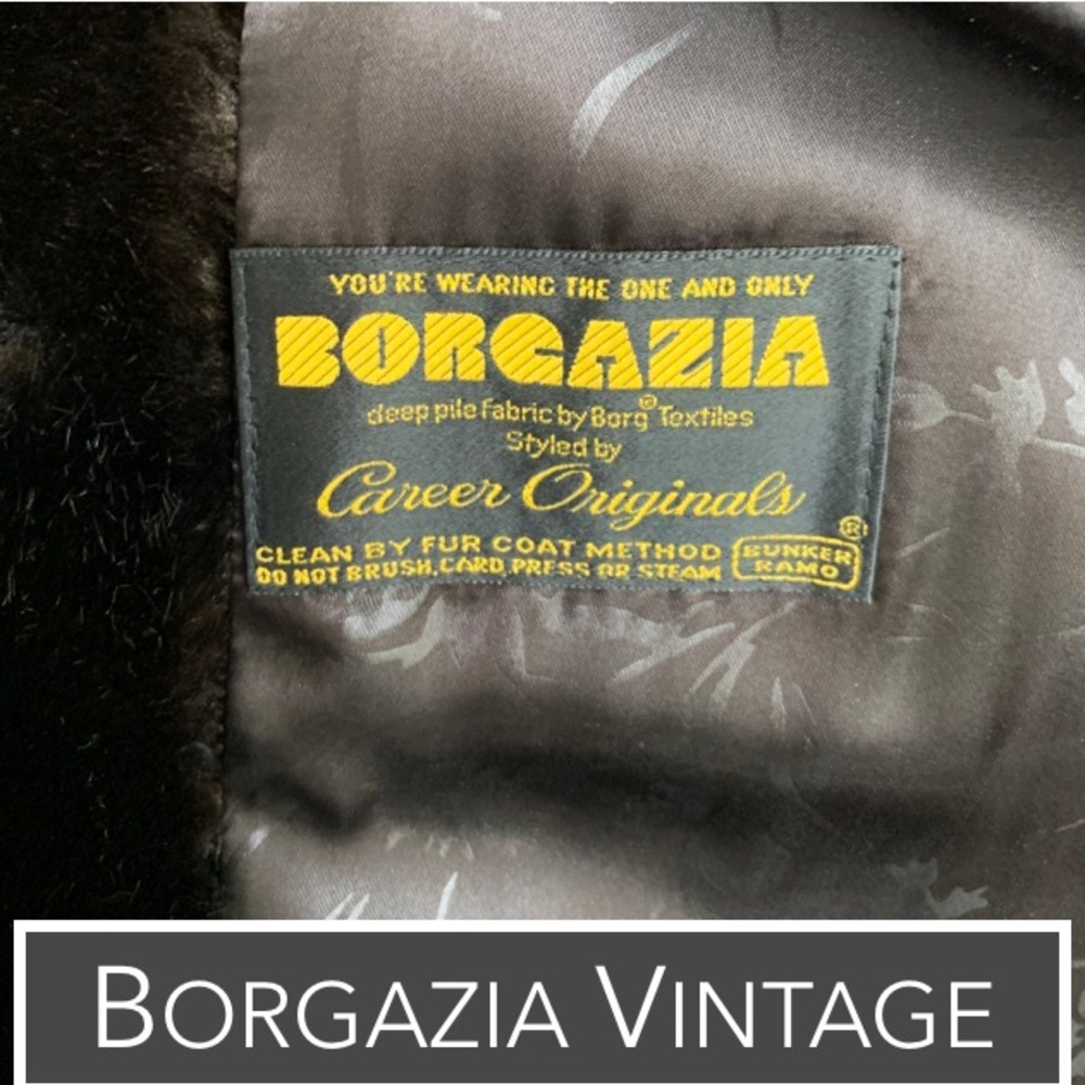 Borgazia Vintage Faux Fur Car Coat EUC - Picture 7 of 8